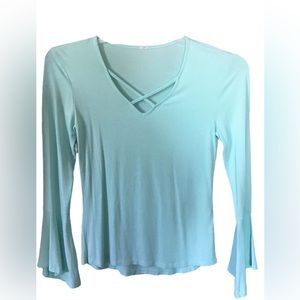 Aqua Mint Green Top with bell sleeves
Sz M FINAL PRICE